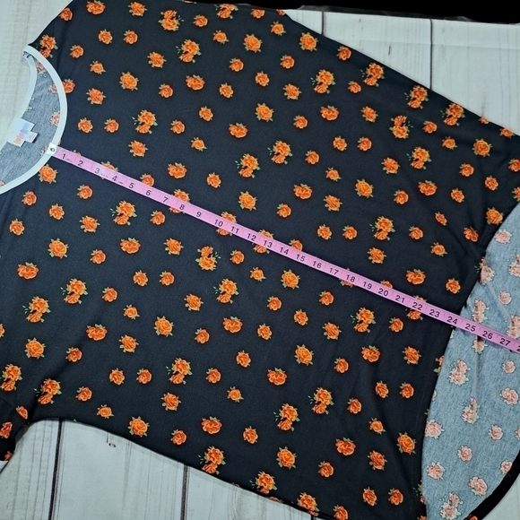 3 FOR 12 SALE Lularoe Irma Size Medium - Picture 7 of 12